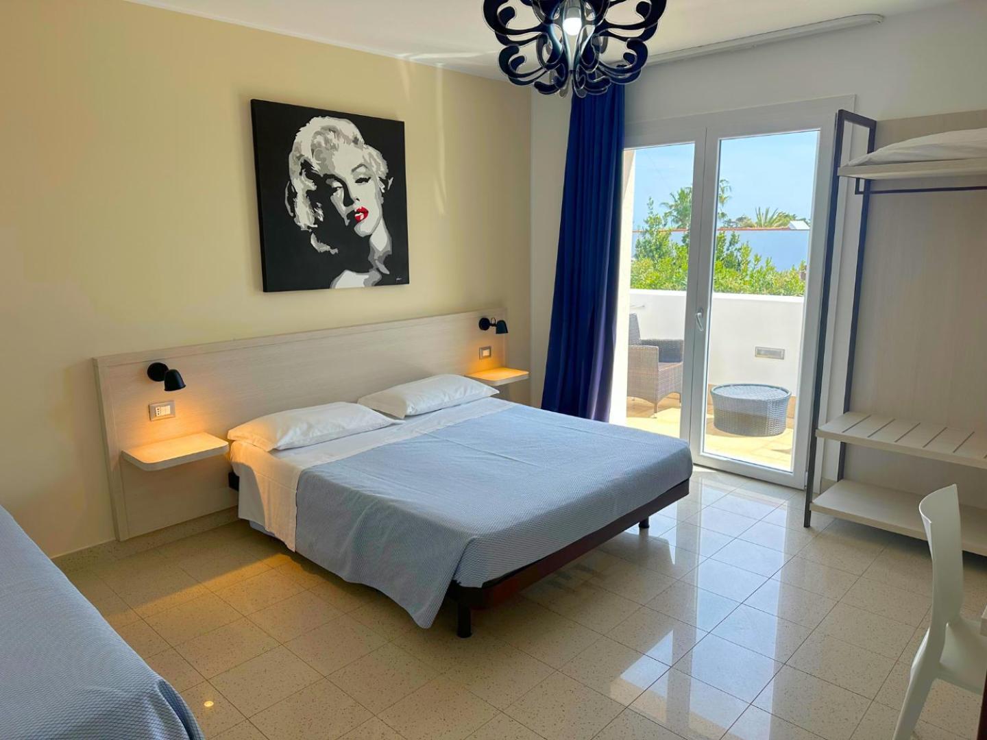 Donnosanto Residence Torre Santa Sabina Ngoại thất bức ảnh