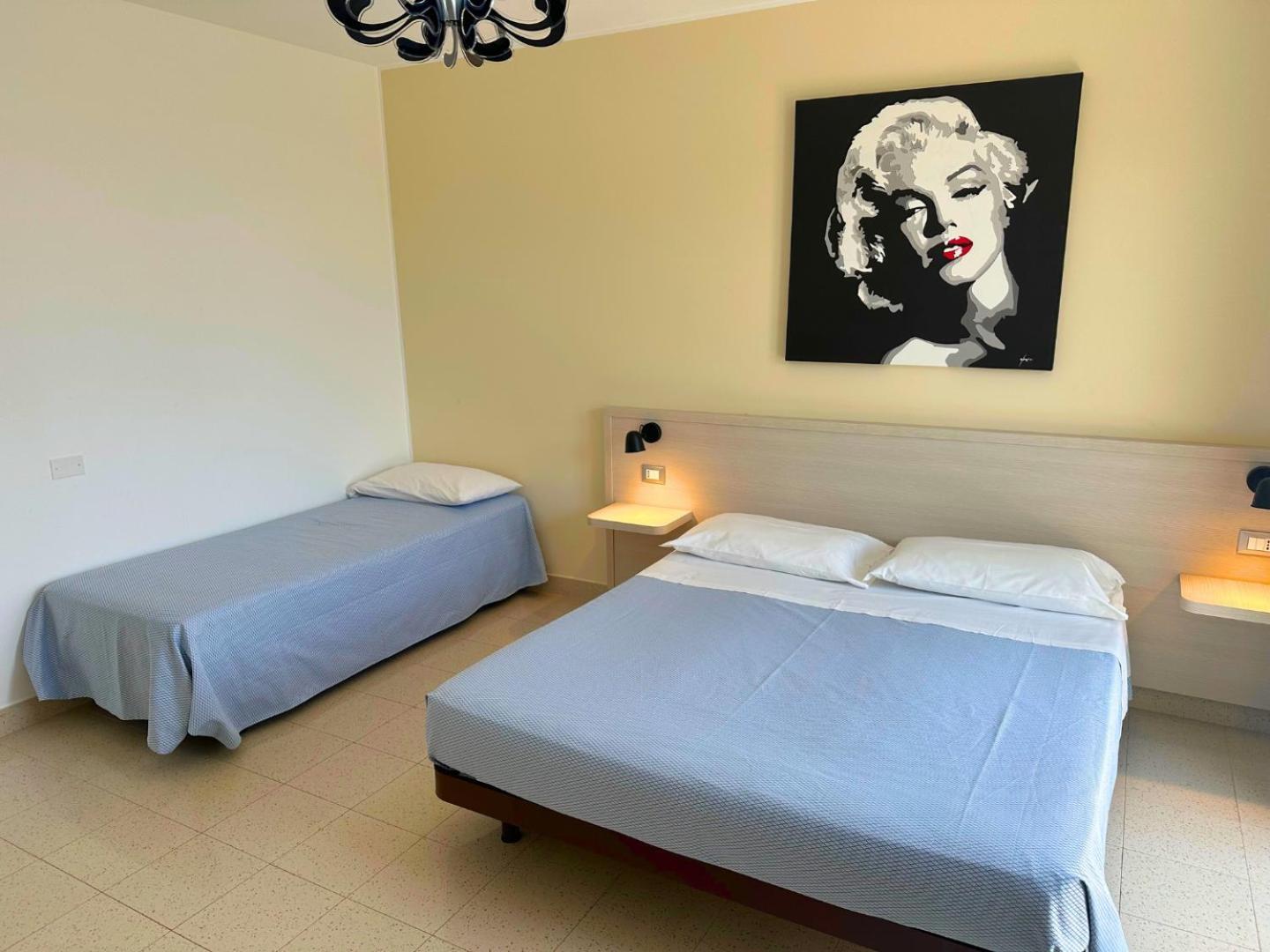 Donnosanto Residence Torre Santa Sabina Ngoại thất bức ảnh