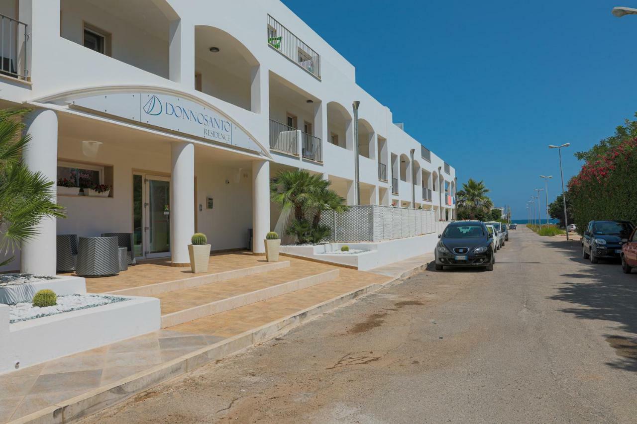 Donnosanto Residence Torre Santa Sabina Ngoại thất bức ảnh
